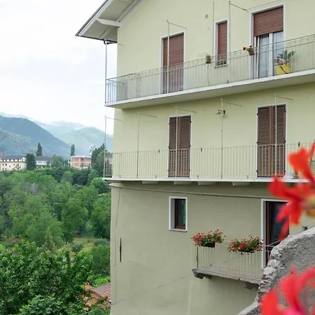 Residenza La Riviera درونيرو